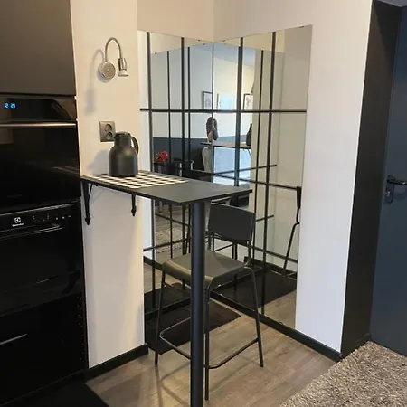 Ingress Apartment *